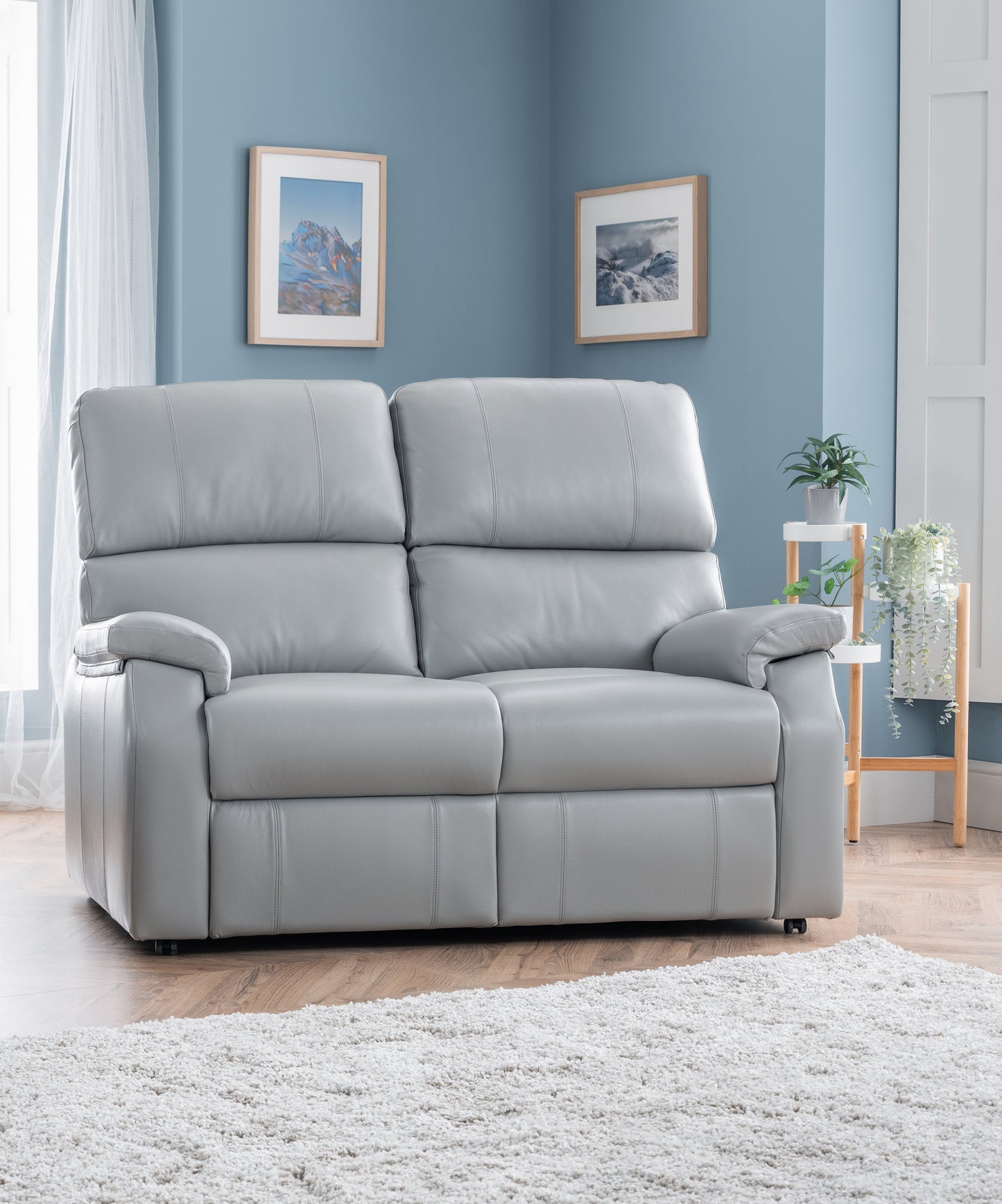 Celebrity Newstead Two Seater Manual Reclining Leather Sofa
