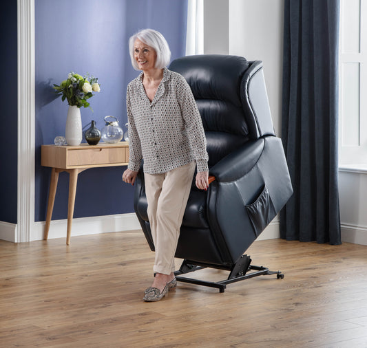 Celebrity Westbury Single Motor Rise And Recliner Leather Armchair VAT FREE