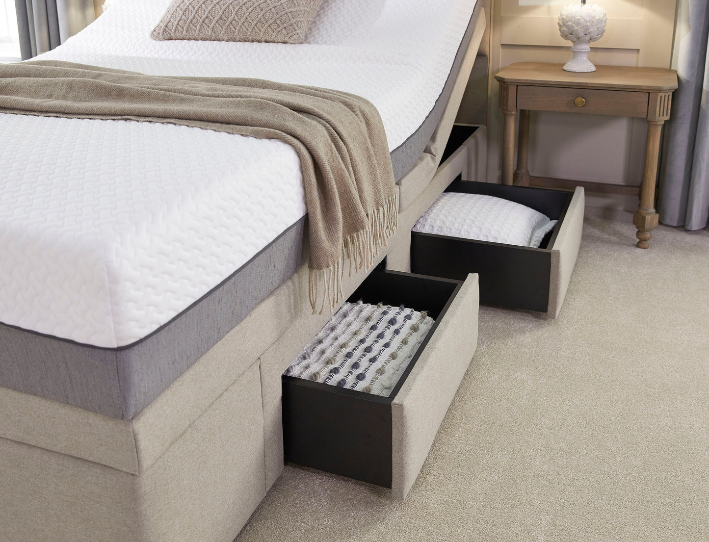 Emerald Motion Divan Adjustable Bed With A Gel 1000 Pocket Sprung Soft Medium Feel Mattress VAT FREE