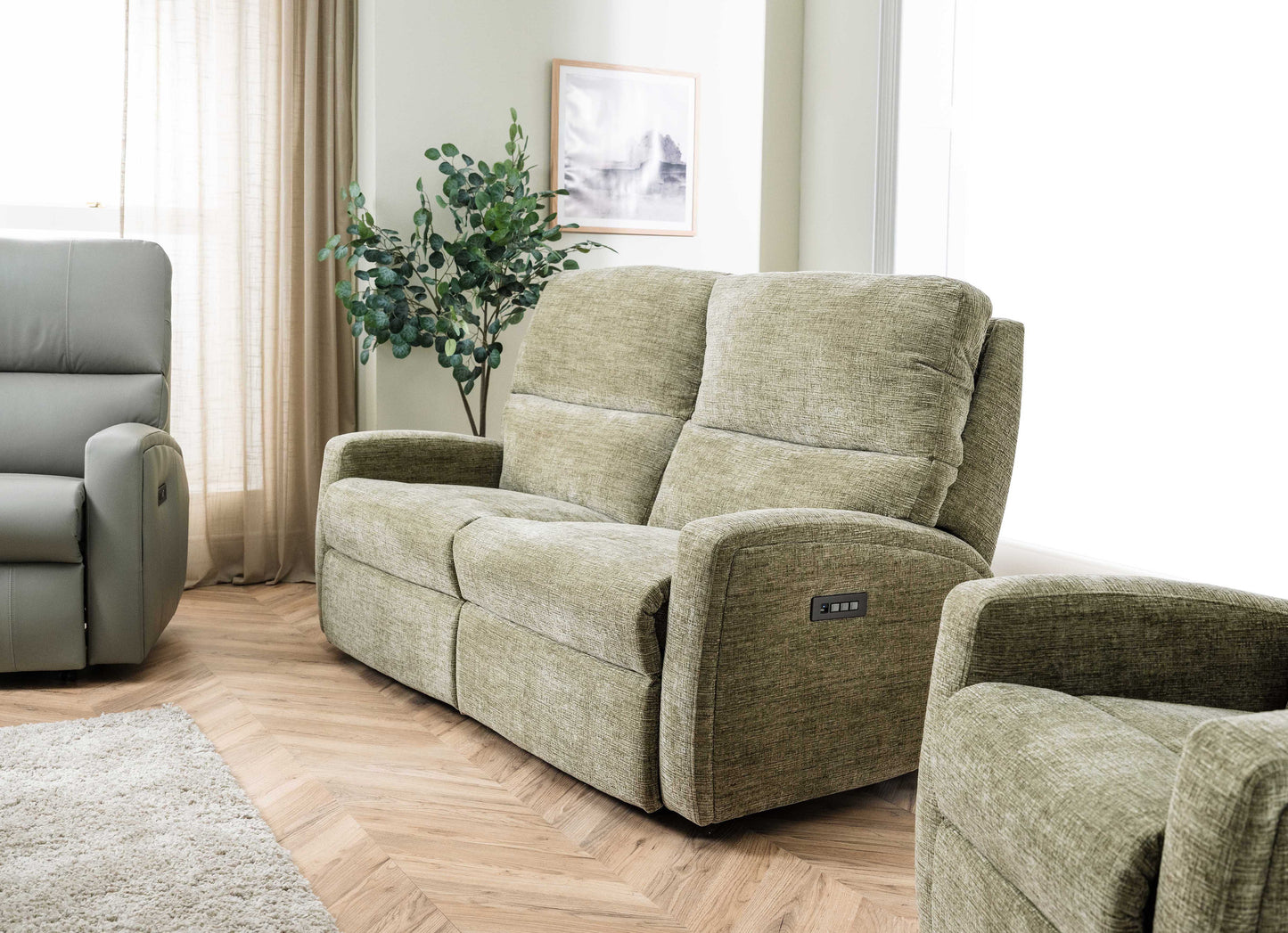 Celebrity Southwell Three Seater Fixed Fabric Sofa With Mammoth Foam