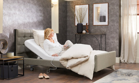 Signature Comfort Profiling High Low Home Care Adjustable Bed With A Gel 1000 Pocket Sprung Soft Medium Feel Mattress VAT FREE