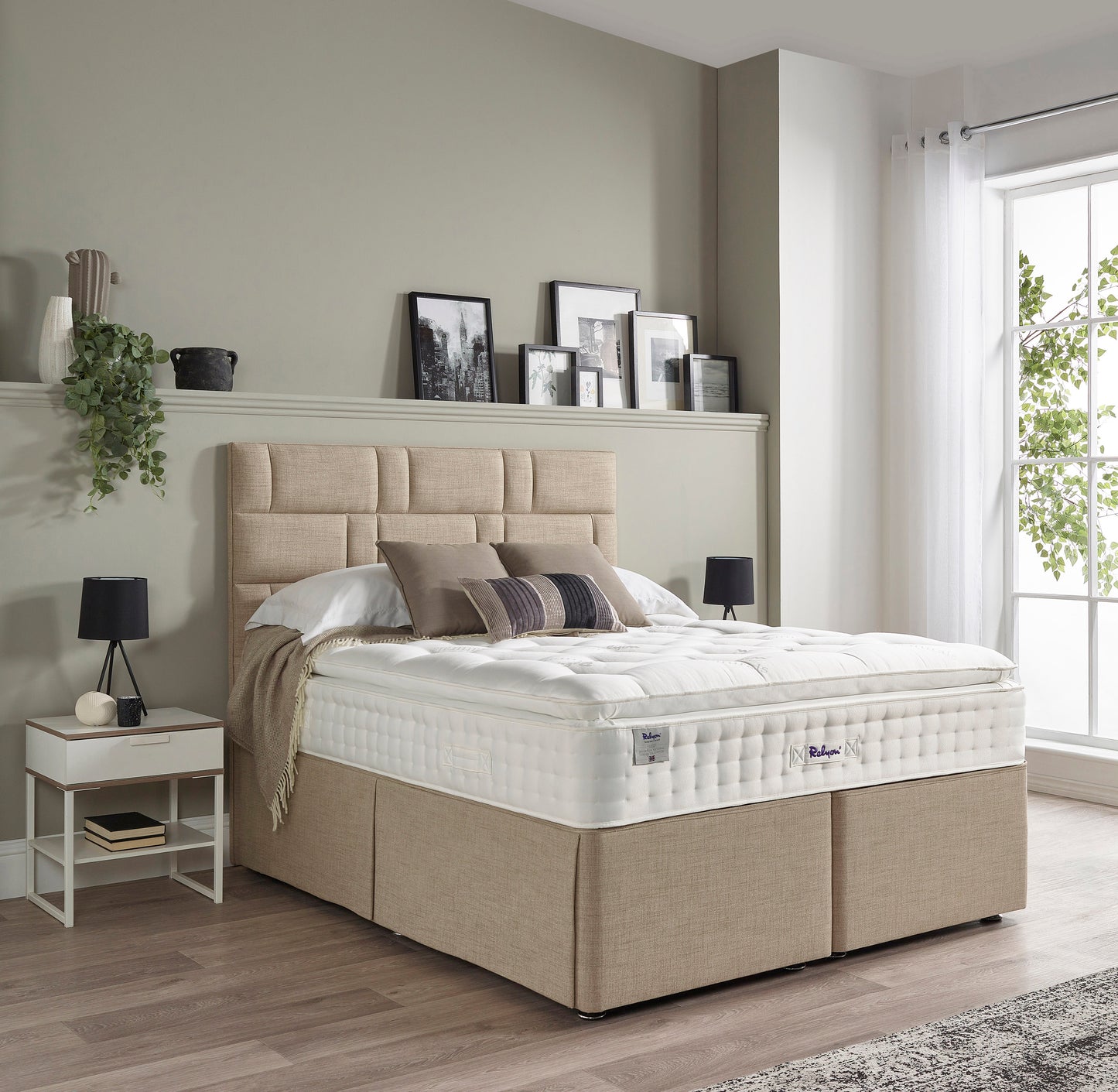 Relyon Bourton Natural Luxury Pillow Top 2150 Pocket Sprung Luxurious Hand Made Medium Feel Divan Bed Set